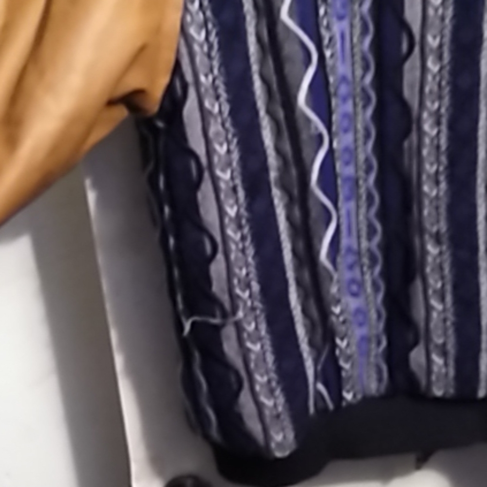 COOGI COAT - Picture 3 of 6